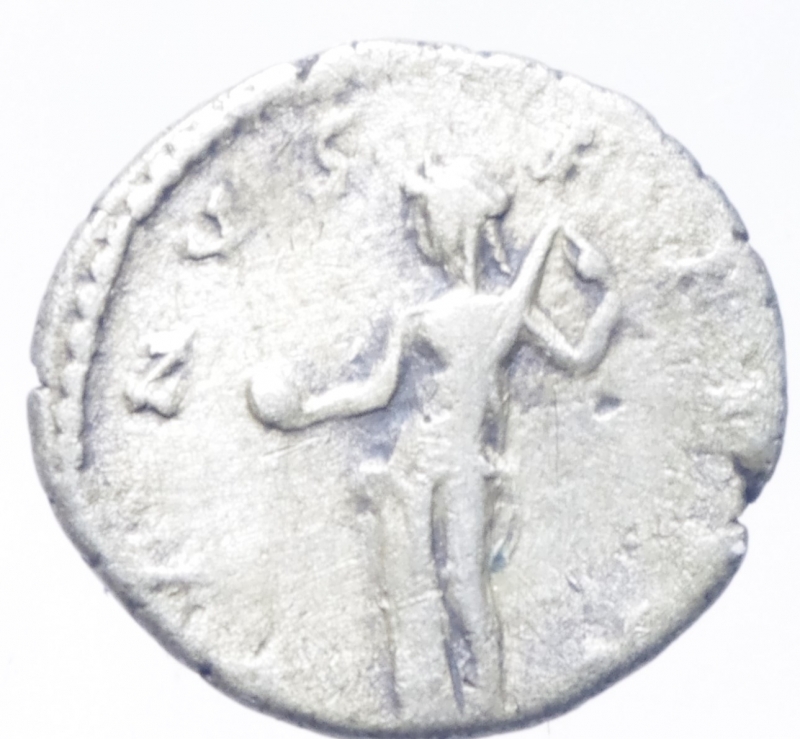 reverse: giulia domna