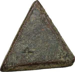 reverse: Napoli.  Periodo Angioino (1266-1442). . Peso monetale triangolare con testa coronata e tre contromarche con gigli ai vertici