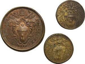obverse: Roma.  Clemente XI (1700-1721), Giovanni Francesco Albani. Lotto di 3 pesi monetali: 