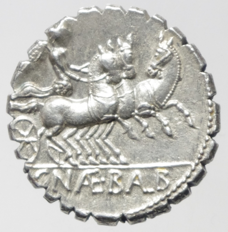 reverse: Repubblica Romana. Gens Naevia. Caius Naevius Balbus. 79 a.C. Denario serrato. Ag. D/ SC (Senatus Consulto) Testa di Venere verso destra. R/ C. NAE.BALB. (Caius Naevius Balbus) La Vittoria su triga verso destra. Cr.382/1. Peso 3,98 gr. Diametro 18,95 mm. SPL.