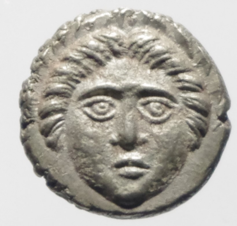 obverse: Mondo Greco. Tracia. Apollonia Pontica. 450-400 a.C. Dracma. D/ Testa di Gorgone. R/ Ancora, A e gambero. Sear 1655. Peso 2,7 gr. Diametro 13 mm. SPL+