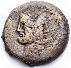 obverse: Repubblica Romana - L. Titurius Sabinus. Asse. 89 ac. d/Giano r / Prora. Cr. 344, 4b; Syd. 701c. 11,03 g. 27,3 mm. qBB. R