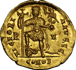 reverse: Valentinian III (425-455). AV Solidus, Ravenna mint