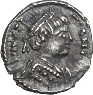 obverse: Justinian I (527-565). AR 120 Nummi, Ravenna mint