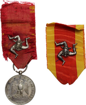 obverse: Medaglia commemorativa della spedizione dei Mille in Sicilia, variante Johnson, completa di nastrino con triscele