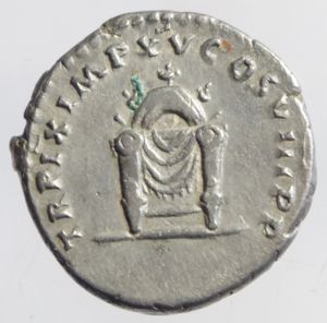 reverse: tito denario