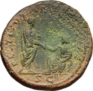 reverse: Hadrian (117-138).. AE Sestertius