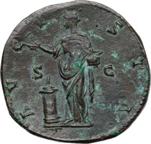 reverse: Faustina I, wife of Antoninus Pius (died 141 AD).. AE Sestertius, Rome mint