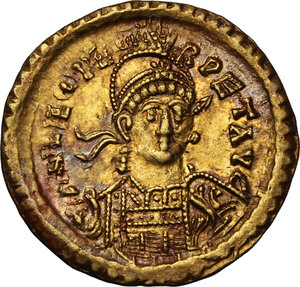 obverse: Leo I (457-474).. AV Solidus, Constantinople mint, 462 or 466 AD