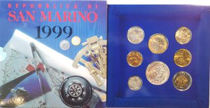 obverse: San Marino. Serie divisionale annuale 1999 L uomo verso il terzo millennio. Con 5000 lire in Ag.  