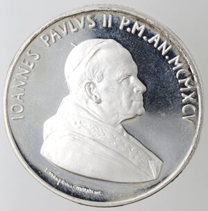obverse: Vaticano. Roma. Giovanni Paolo II. 1978-2005. 10000 Lire 1995. Verso l anno 2000. Ag. 