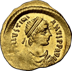 obverse: Justinian I (527-565).. AV Tremissis. Constantinople mint