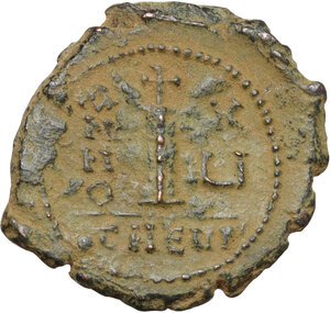 reverse: Maurice Tiberius (582-602). AE Decanummium, Antioch mint, year 15 (596/7)