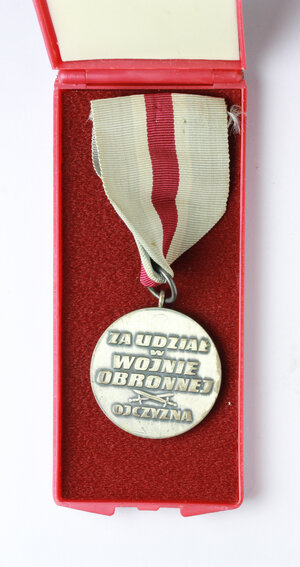obverse: Poland. Medal with ribbon for attending the defense war in 1939