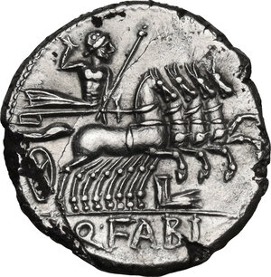 reverse: Q. Fabius Labeo.Fourrée Denarius, circa 124 BC