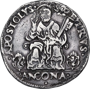 reverse: Ancona. Gregorio XIII (1572-1585), Ugo Boncompagni.Testone