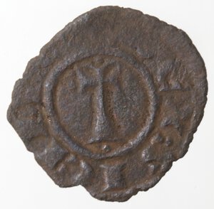 reverse: Brindisi. Carlo I d Angiò. 1266-1282. Denaro 3 gigli e croce latina. Mi. 
