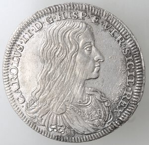 obverse: Napoli. Carlo II. 1674-1700. Mezzo Ducato 1684. Sigle IM sotto il busto. Ag. 