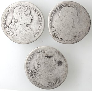 obverse: Napoli. Carlo II. 1674-1700. Lotto di 3 monete. Carlino 1684-1685-1686. Ag. 