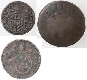 obverse: Roma. Lotto di tre monete. Pio VI. Baiocco. Innocenzo XII. Mezzo baiocco. Gubbio. Grosso 1760. Ag. Ae. 