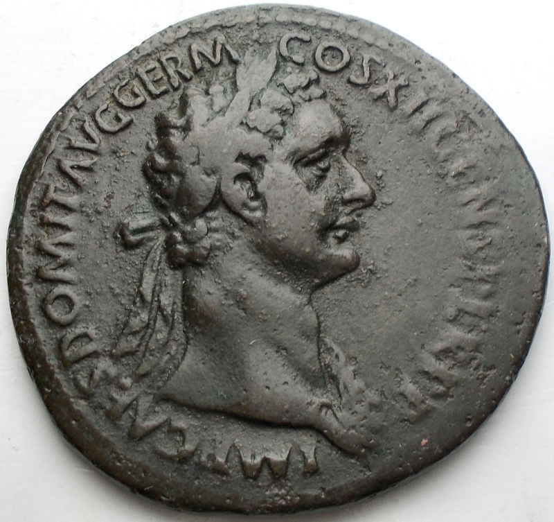 reverse: Roman Imperial Coinage Domitianus (81-96) - AE As (Rome AD 86. 9,99 g) - IMP CAES DOMIT AVG GERM COS XII CENS PER P P,  laureate head right with aegis on neck / FIDEI PVBLICAE / S – C, Fides standing right, holding corn-ears with poppy in right hand and dish of fruits in left (RIC 332, BMCRE 385) – VF. Green patina