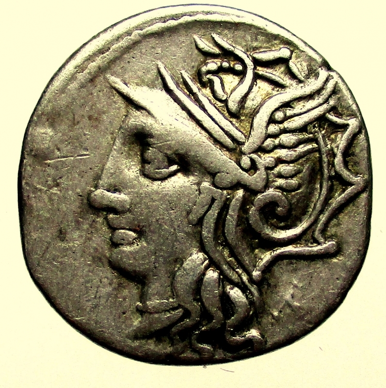 obverse: Repubblica Romana. Gens Appuleia. L.Appuleius Saturninus. 104 a.C. Denario. 
