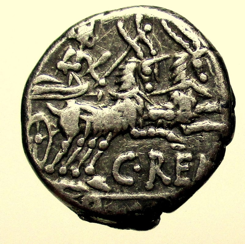reverse: Repubblica Romana. Gens Renia. Caius Renius. 138 a.C. Denario.