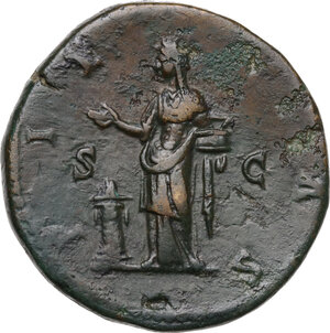 reverse: Lucilla, wife of Lucius Verus (died 183 AD).. AE Sestertius. Struck under Marcus Aurelius, 161-162 AD