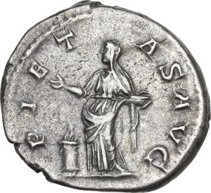 reverse: Julia Maesa, grandmother of Elagabalus (died 225 AD). AR Denarius. Struck under Elagabalus, 218-220 AD
