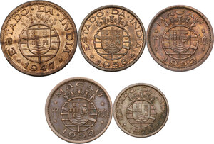 obverse: Portuguese India.  Portuguese Administration.. Lot of five (5) coins: tanga 1947, 30 centavos1958, 10 centavos 1958 and 10 avos (Macau) 1952 (2)