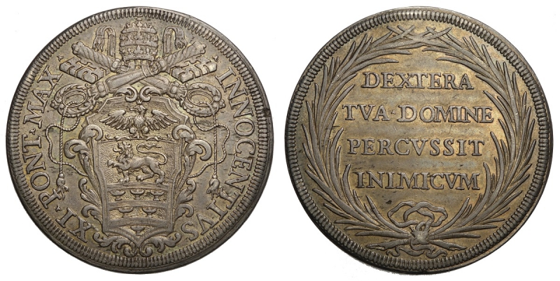 obverse: Roma, Innocenzo XI (1676-1686), Piastra s.d., Ag mm 45 g 31,85 bella patina, SPL