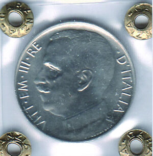obverse: REGNO D ITALIA Vittorio Emanuele III - 50 centesimi 1921