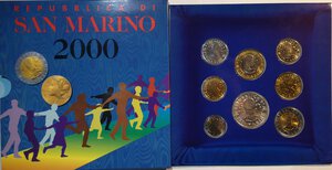 obverse: San Marino. Serie divisionale annuale 2000 L uomo verso il terzo millennio. Con 5000 lire in Ag.  