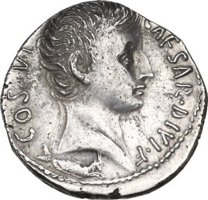 obverse: Augustus (27 BC-14 AD).. AR Denarius, 28 BC. Uncertain mint (Pergamum ?)
