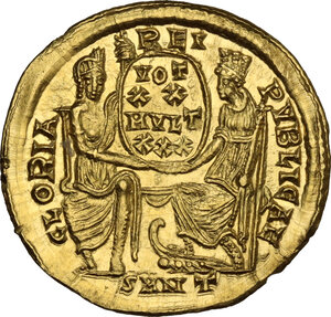 reverse: Constantius II (337-361).. AV Solidus, Nicomedia mint, 340-350 AD