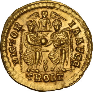 reverse: Valentinian I (364-375).. AV Solidus, Treveri mint, 373-375 AD