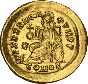 reverse: Theodosius II (408-450).. AV Solidus, Constantinople mint, 441-450 AD