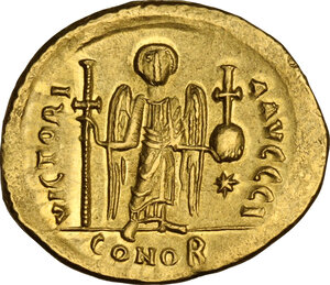 reverse: Justinian I (527-565).. AV Solidus, Constantinople mint, 10th officina. Struck 527-538 AD