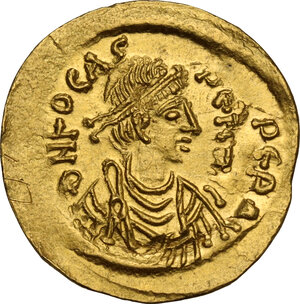obverse: Phocas (602-610).. AV Semissis, Constantinople mint
