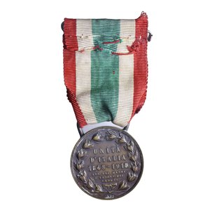 reverse: REGNO D ITALIA VITT. EMANUELE III MEDAGLIA 1848-1918 ASS. NAZ. MADRI VEDOVE UNITA  D ITALIA AE. 18,3 GR. 31,8 MM. SPL