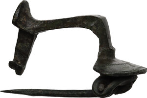 obverse: Bronze fibula with round ornamented plate.  36x22 mm.  Roman period 1st-2nd century