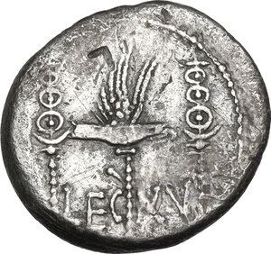 reverse: Mark Antony. AR Denarius, 32-31 BC, mint moving with Mark Antony