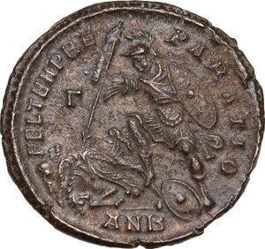 reverse: Constantius II (337-361).. AE Follis, 350-355. Antioch mint