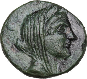 obverse: Menaion.  Roman Rule, after 212 BC.. AE 17 mm