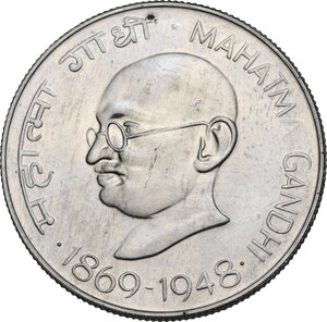 obverse: India. AR 10 Rupees 1969. 
