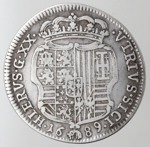 reverse: Napoli. Carlo II. 1674-1700. Tari 1689 con stemma. Ag. 