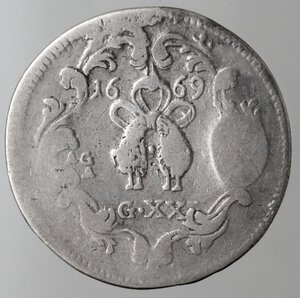 reverse: Napoli. Carlo II. 1674-1700. Tarì 1669. Errore dell incisore. Ag. 