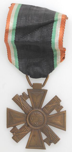 obverse: Medaglie. Vittorio Emanuele III. 1900-1943. Croce al merito per 10 anni nella MVSN Milizia Volontaria Sicurezza Nazionale. Ae. 