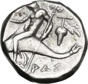 reverse: Southern Apulia, Tarentum. AR Nomos, c. 272-240 BC. Histiar-and Eu-magistrates