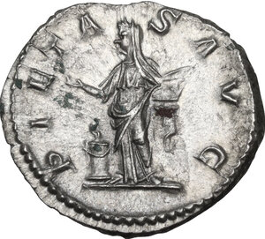 reverse: Julia Maesa, sister of Julia Domna (died 225 AD).. AR Denarius, Rome mint, 218-220 AD